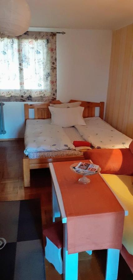 Guesthouse Nina Сараево Екстериор снимка